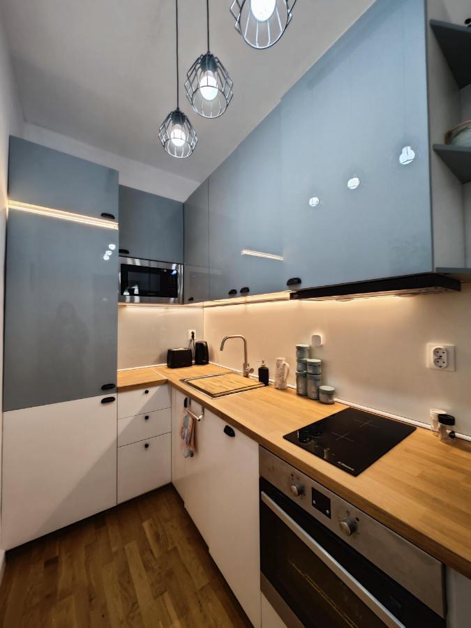 Apart Sofia Lion Bridge 2Bdr Self Check In Apartment Ngoại thất bức ảnh